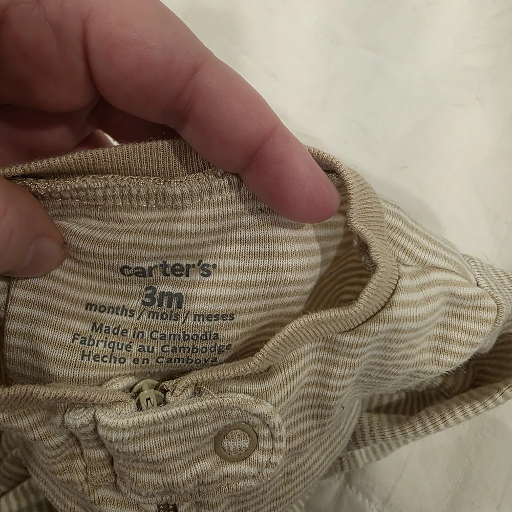 Carter's Cream and Green Kids Footies - Picture 4 of 7